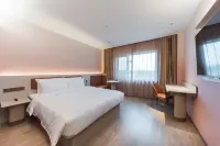 Hanting Hotel (Jinan Gangcheng Xinxing Road Branch) Hotel in zona Lixin Passenger Transport Terminal