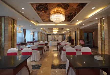 EZZI HOTEL Отели рядом с достопримечательностью «Yulin Vocational and Technical College»