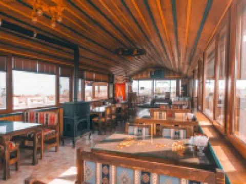 Turbel Cave House โรงแรมในAvanos