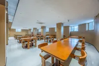 Rongcheng Chengshantou Xixiakou Zoo Rezen Select Hotel