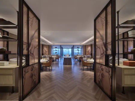 HiltonJiashan Отели в г. Цзяшань