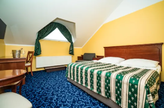 Hotel Otakar Hotels near Vila Flora