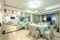 Zhongyu Hotel (Ninghua Wanxing Plaza) Hotels in Ninghua County