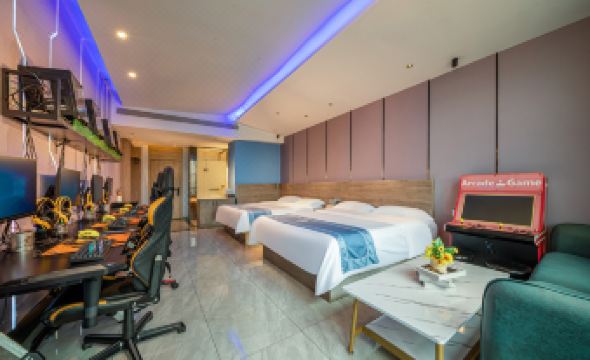Pika PLUS E-sports Hotel (Nanning Chaoyang Square Branch)