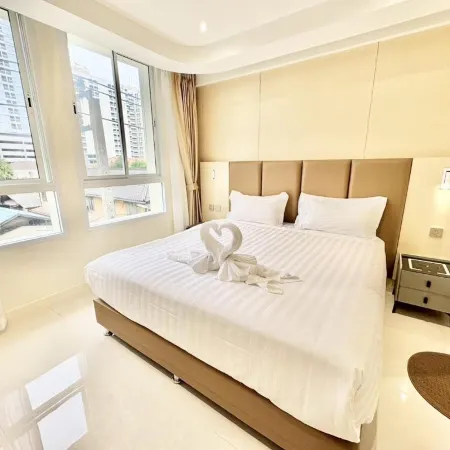 ABC QQ Hotel Отели рядом с достопримечательностью «Башня Baiyoke Ii»