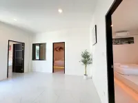 Hidden Space Private Pool Villa Bangsaen