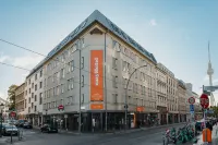 easyHotel Berlin Hackescher Markt Các khách sạn gần Bahnhof Berlin Alexanderplatz Railway Station