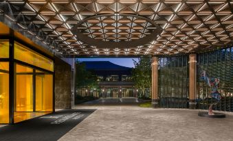 Renaissance Hangzhou Lin’an Hotel Over view