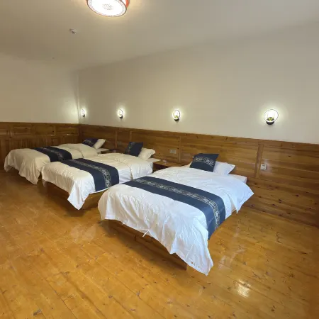 Cuoqu Mountain and Water Homestay