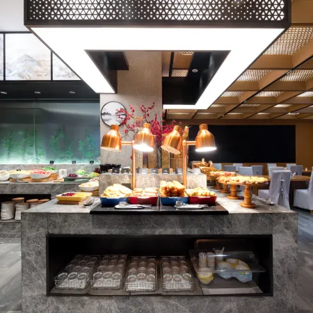 Nanjing Olympic Sports Expo Center UEASY Hotel