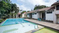 Lembah Gunung Kujang by ARBA - Pools