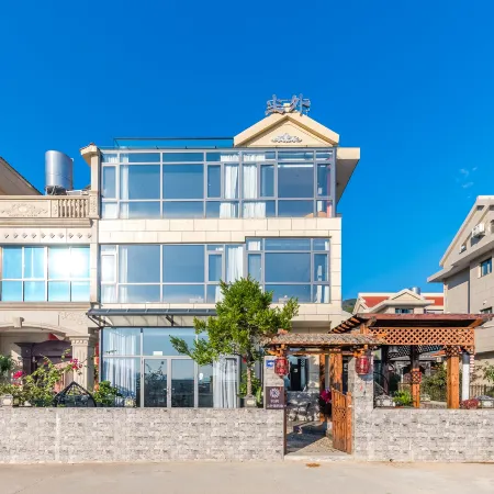 Floral Hotel·Xiapu Chen Waihai Hotel (Xiaohao Beach Branch)