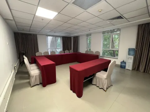 Holiday Inn Express SHENYANG TAWAN by IHG Geschäftseinrichtungen Photos