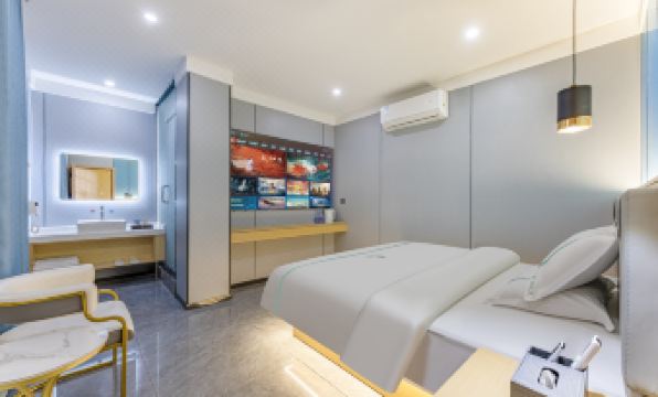 Chenfeng Meisu (Guangzhou Yongqingfang Shangxiajiu Pedestrian Street)