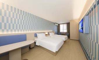 Hanting Hotel (Changchun Railway Station North Station)