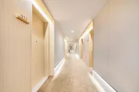 Yuehao Mansion Hotel(Putian Arts and Crafts City Store) Hotels near Putian Railway Station