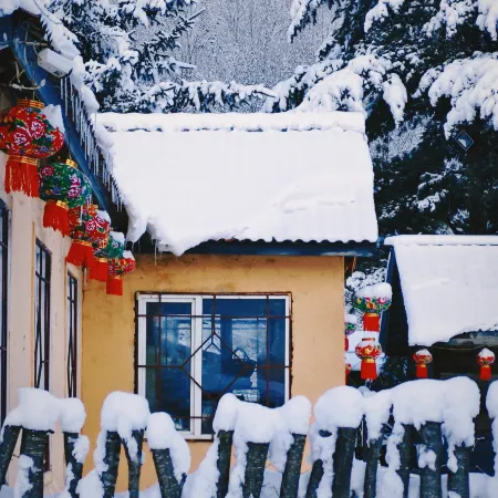 Snow Village Inn