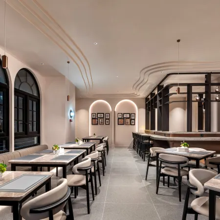 Guangshi Hotel (Guangzhou Railway Station Yuexiu Taojin Xiaobei Subway Station Branch) Отели рядом с достопримечательностью «Парк Луху»