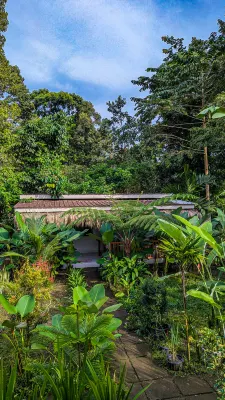 Stokel Cottage Hotels in Tetebatu