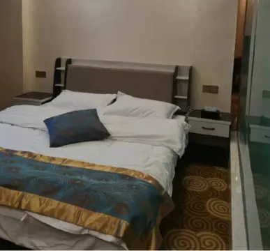 Qiangjun Hotel