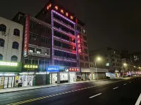 嫦娥ホテル（懐集商業歩行街） - 駐車場