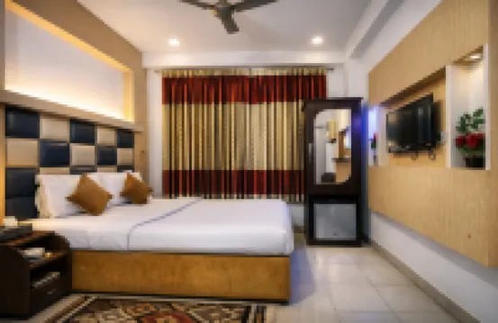 Baral White Rose Hotel