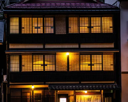 泊゜TSUETATE｜【旧四季の宿 わかのや】｜完全無人の1棟貸し温泉宿｜20名｜1日1組限定 小国町のホテル