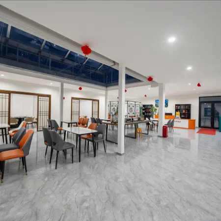 Mando Art Hotel (Huali Hui Commercial Complex Hualin Park)