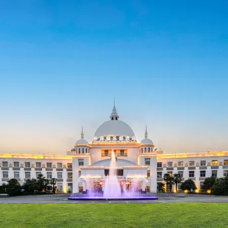 Grand Hotel Overseas Traders Club