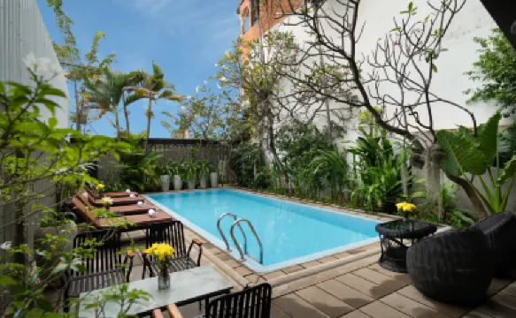 Dusit Hotel Siem Reap Hotels near Angkor Trade Centre