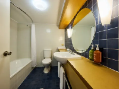 โรงแรมข้างฝั่งทะเล Cairns โรงแรมในแคนส์