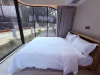 Lesu Space Capsule Homestay · Lake - New