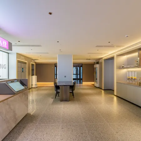 Lisi Future Hotel (Zhanjiang Wanda Plaza)