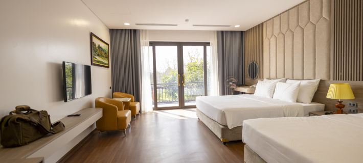 Mai Lakeside Hotel Ninh Binh - Near Hoa Lu Ancient Town Hotels in Hoa Lu