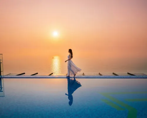 Maximilan Danang Beach Hotel Hotels in Da Nang