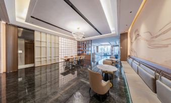 Starway Hotel (Jiaozuo Henan Polytechnic University Science Park)