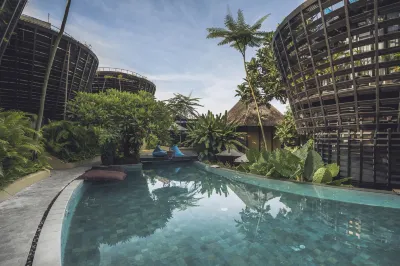 Canggu Cabana Beach Resort By Ini Vie Hospitality Hoteles cerca de Playa de Canggu