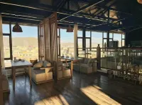 Shijianfang Cloud Scenic Inn