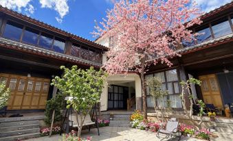 Yaka Inn (Baisha old Town)