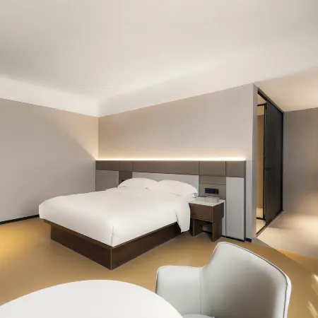 Platinum Hotel Yunji