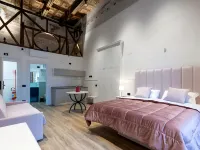 Hotel Il Tesoro Smart Suite & Spa Hotels near San Gregorio Armeno