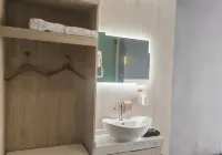 Yujia Wisdom Hotel