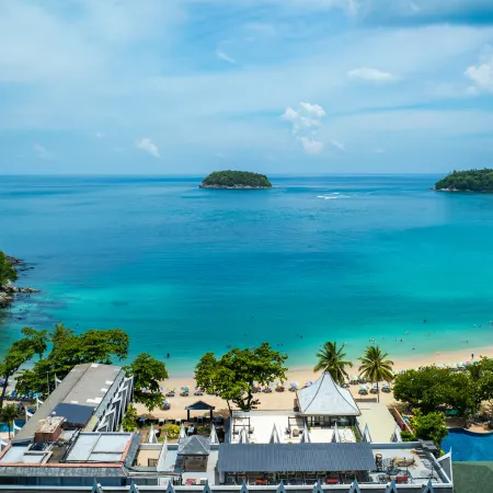 Anthiya Seaview Villa Hotel Phuket Отели рядом с достопримечательностью «Ката-Ной-Бич»