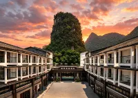 Lijiang Scenery Resort (Yangshuo West Street, Li River Scenic Area)