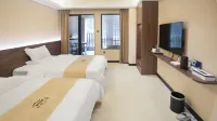 Yunfeng Mountain Retreat