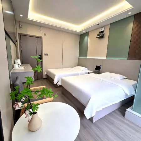 Mercure Hotel(Condine Bus Station)