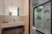 Floral Hotel·South Yuwu hotel (Yesanpo Bailixia scenic spot store) - 3 ดาว