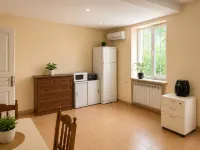Sunshine Boutique Hostel Hotels near Matenadaran