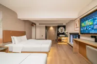 Dequan Vientiane International Hotel (Chaoyang High Speed Railway Station) Hotel di Yansha Business District