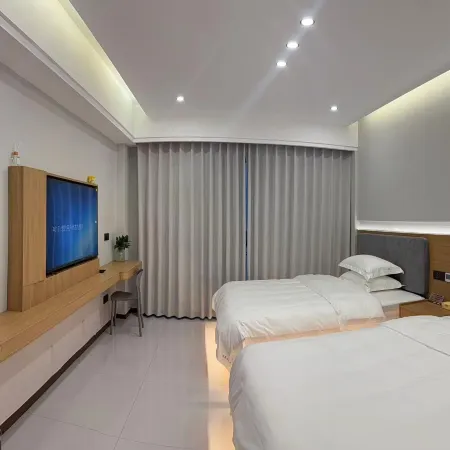 Wumeng Grand Hotel (Wumeng Grass Plain)